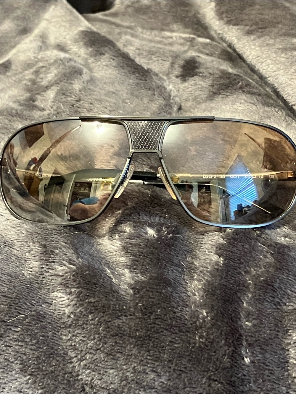 Dolce Gabbana D&G Sunglasses Aviator Gradient Brown Lenses Mesh Bridge- EUC!
